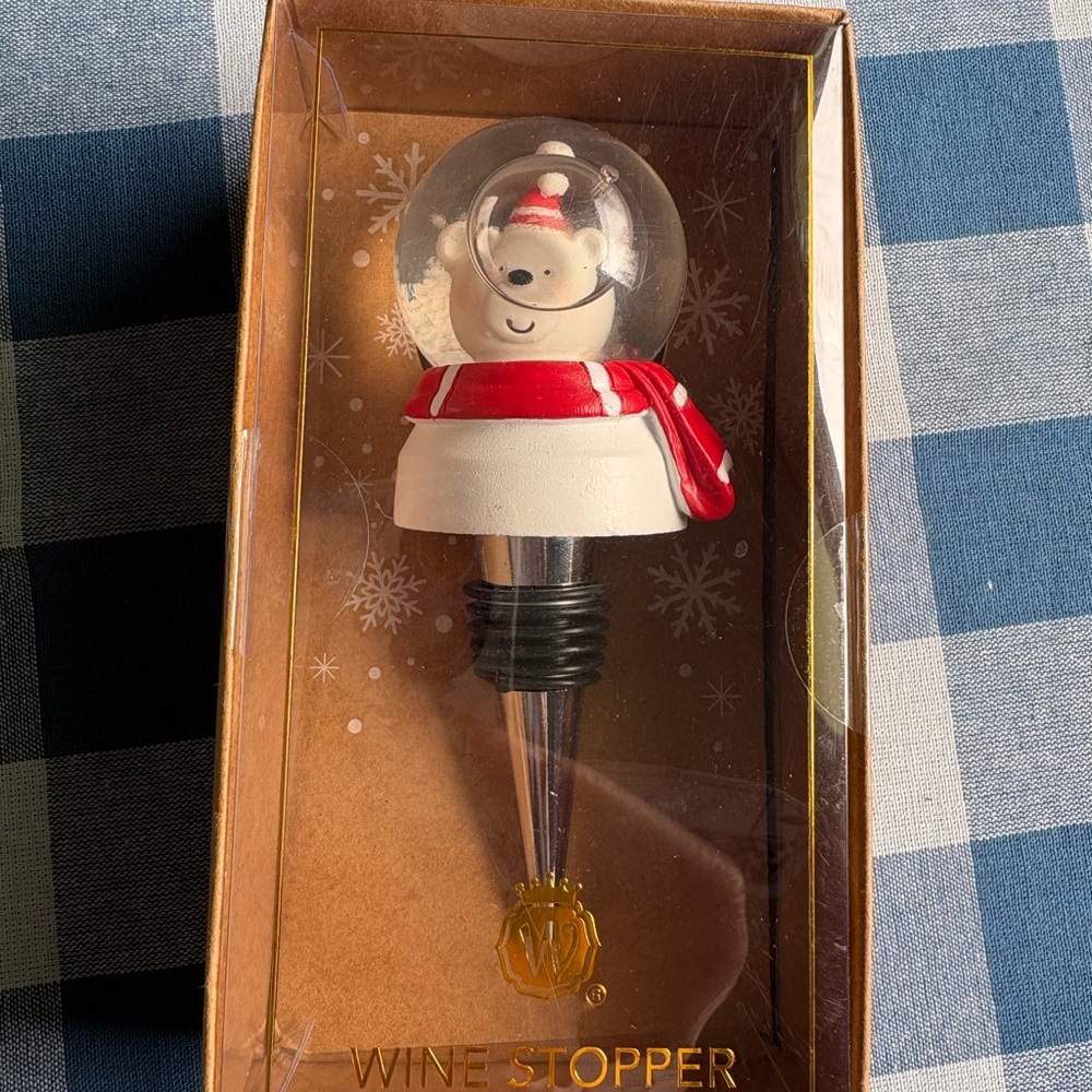 Festive Polar Bear Wine Stopper - Red & White